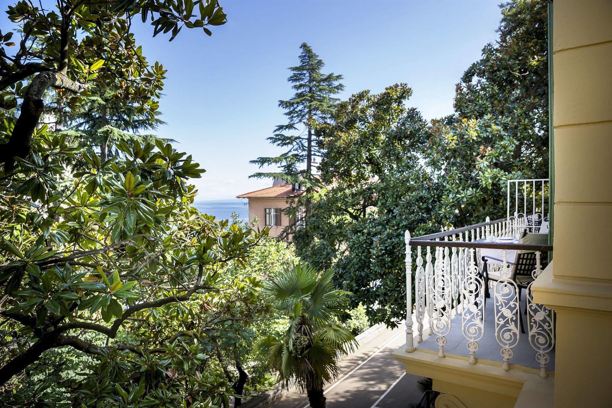 Remisens Villa Elsa Lovran Exterior foto