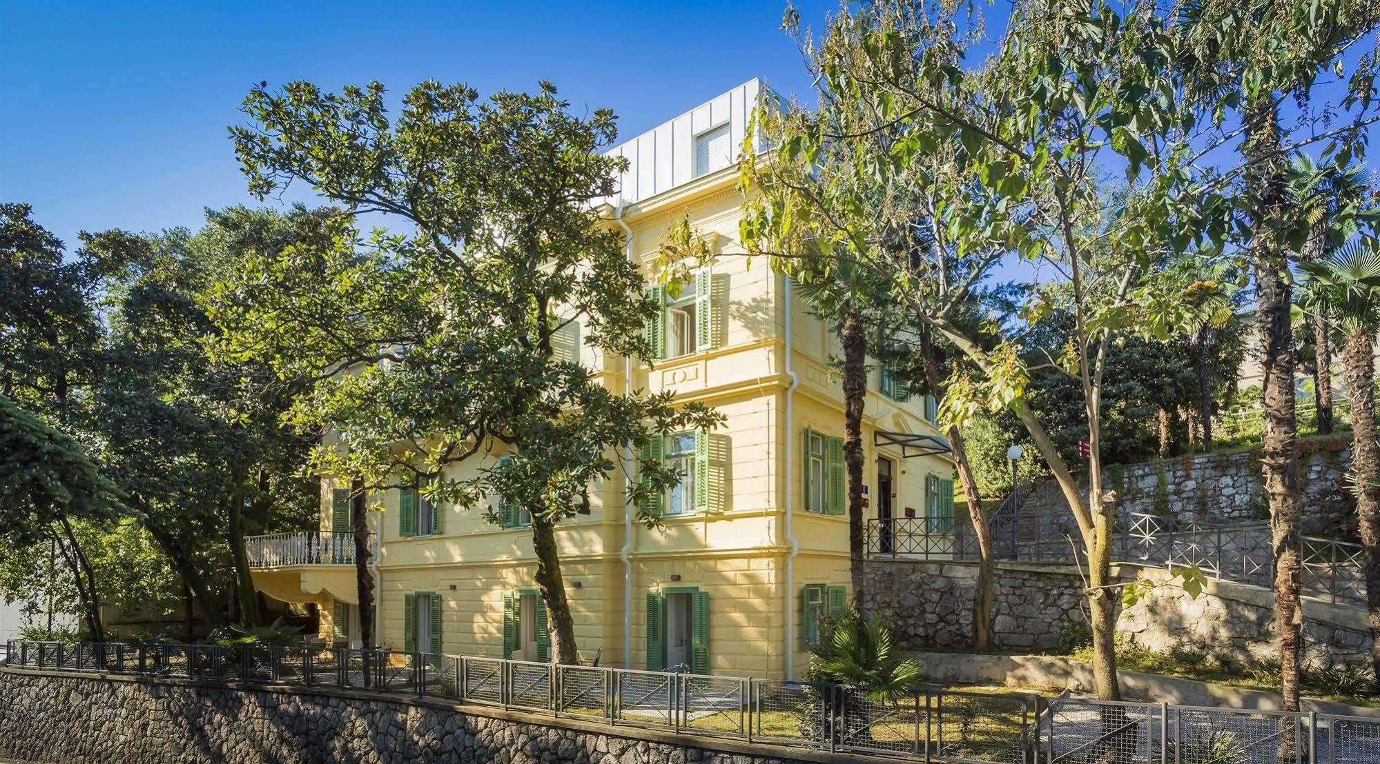 Remisens Villa Elsa Lovran Exterior foto